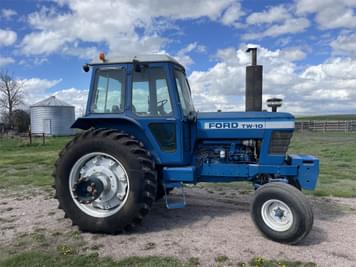 Main image Ford TW-10