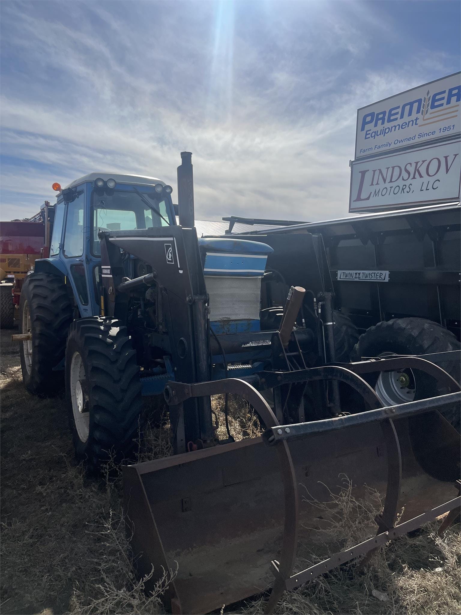 Main image Ford TW-25