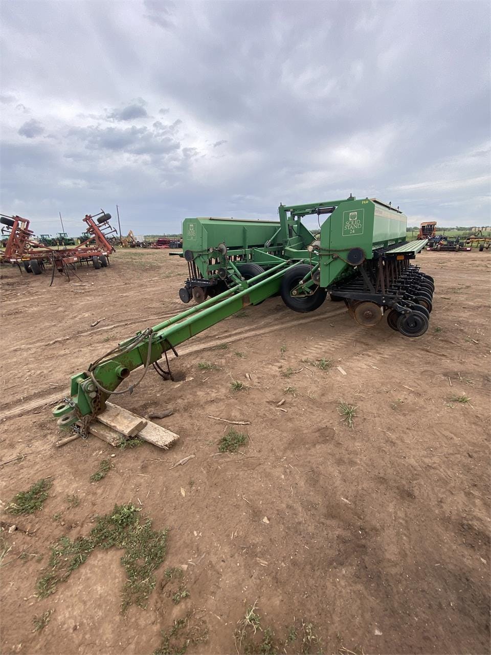 Main image Great Plains Solid Stand 24