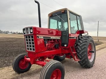 Main image International Harvester 1086