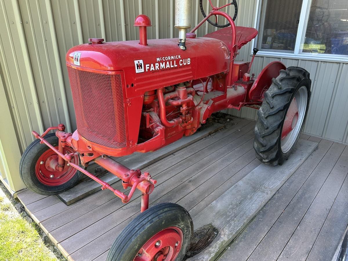 Main image Farmall Cub