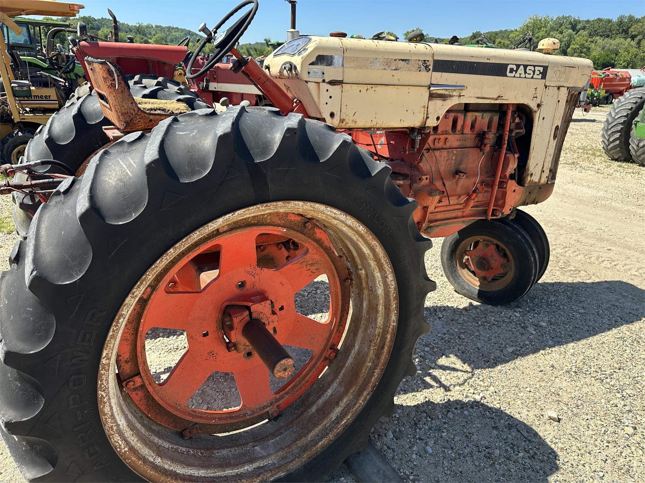 Main image J.I. Case 830