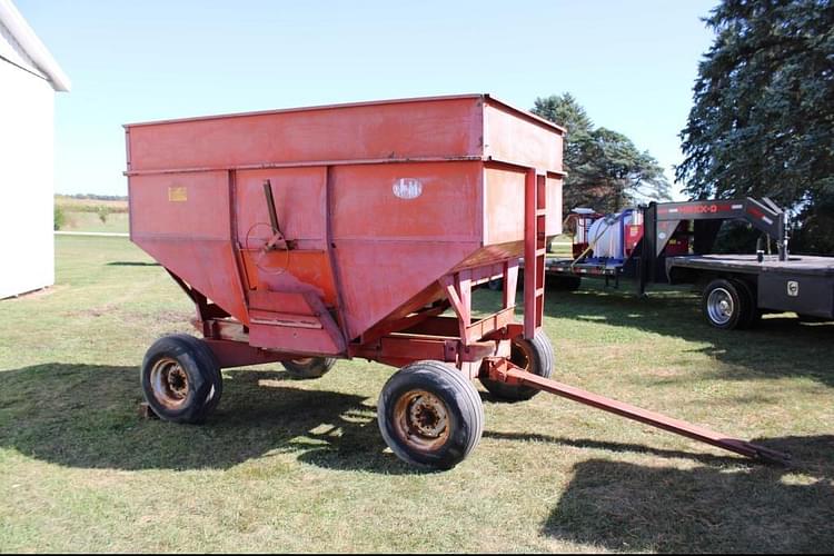 J&M 200 Equipment Image0