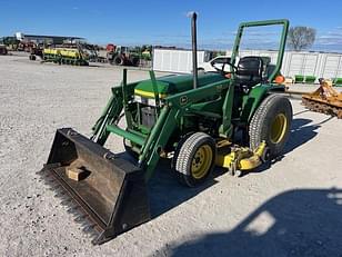 Main image John Deere 770