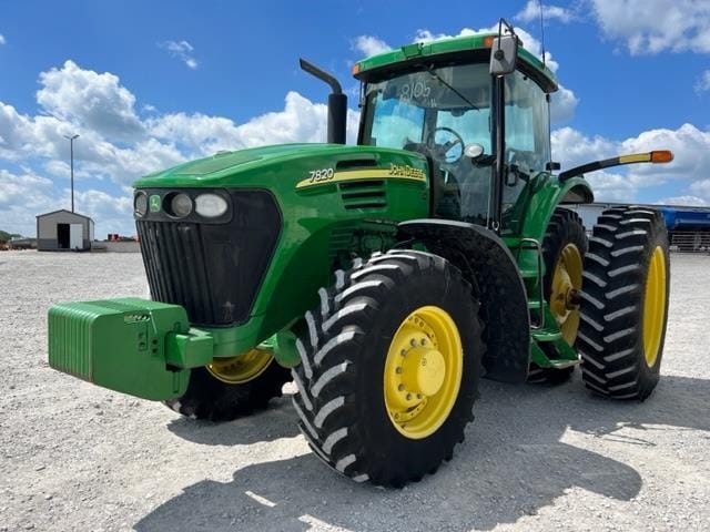 Main image John Deere 7820
