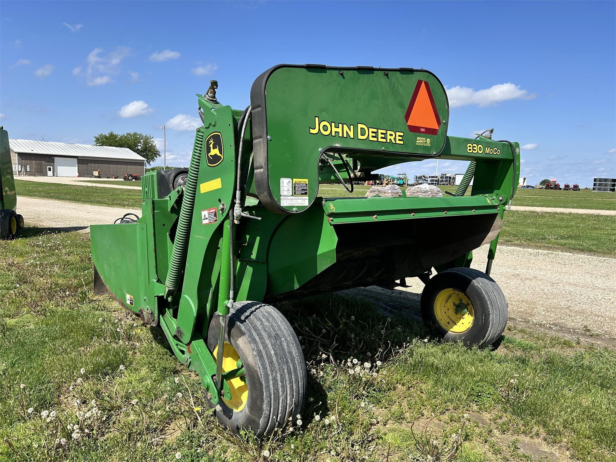 Main image John Deere 830 Moco