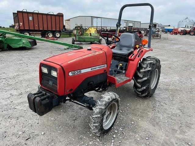 SOLD - Massey Ferguson 1235 Tractors Less than 40 HP | Tractor Zoom