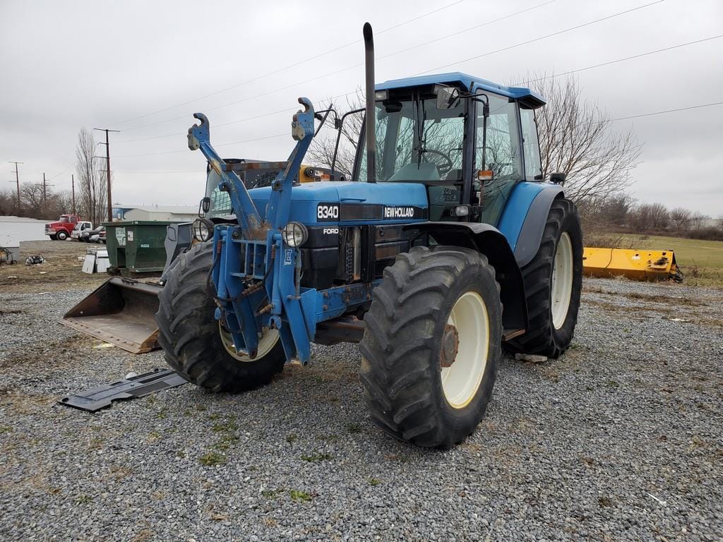 Main image Ford 8340