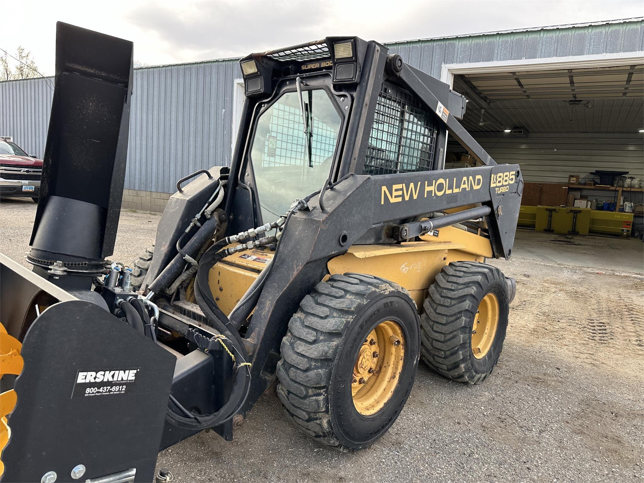 Main image New Holland LX885
