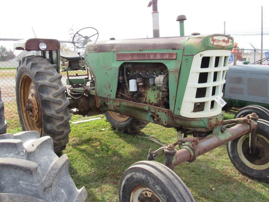 Main image Oliver 770