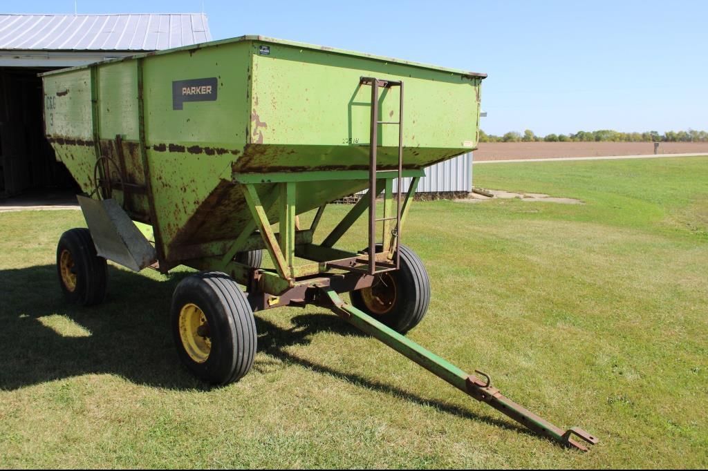 Main image Parker 225