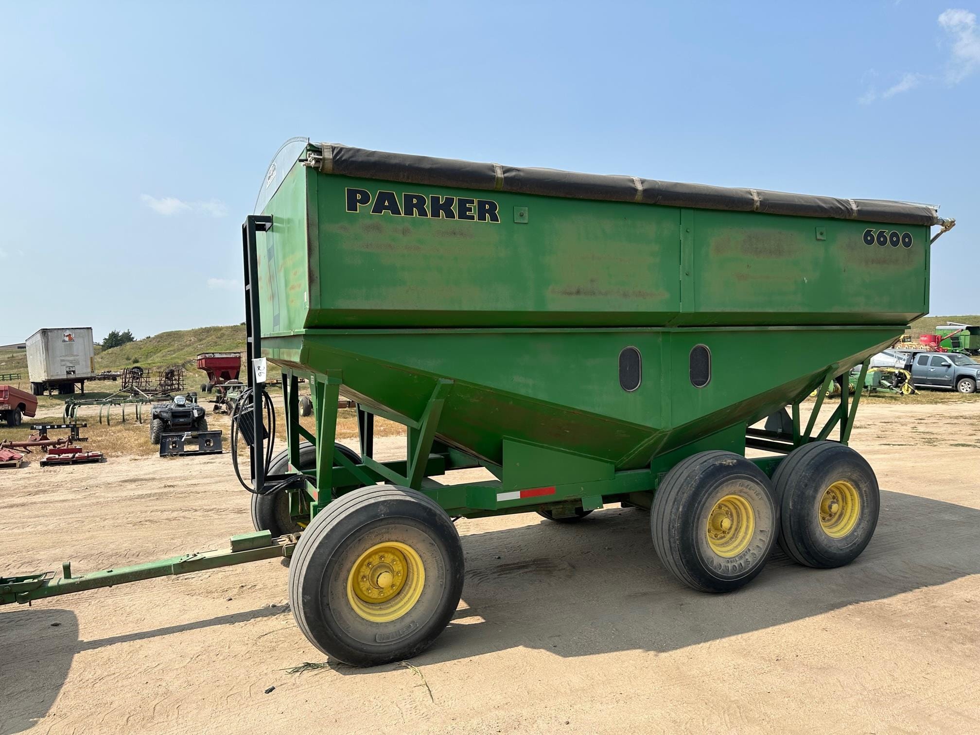 Main image Parker 6600