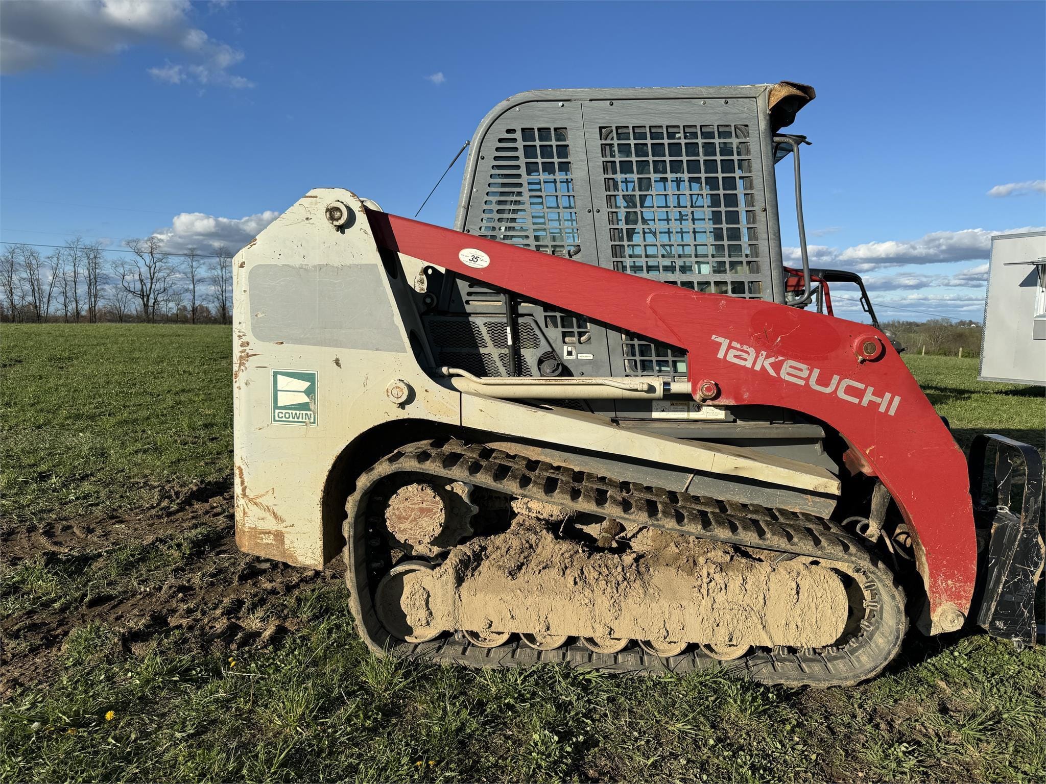 Main image Takeuchi TL12