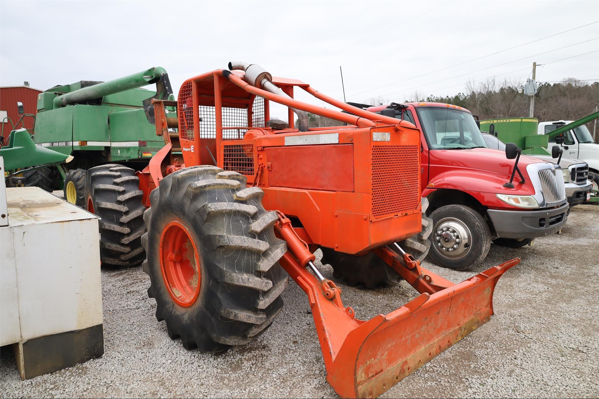 Main image Timberjack 240E