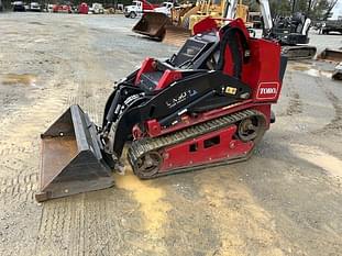 Toro Dingo TX1000 Equipment Image0