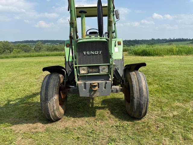 Image of Fendt Farmer 306LS equipment image 2