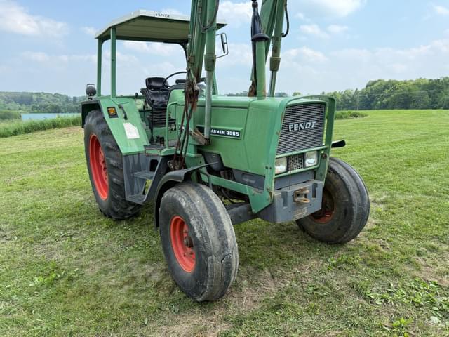 Image of Fendt Farmer 306LS equipment image 3