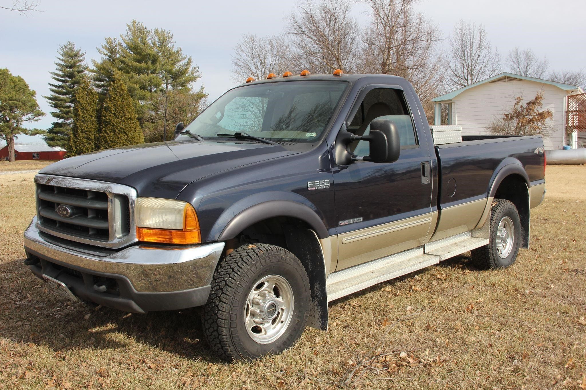 2000 Ford F-350 Equipment Image0