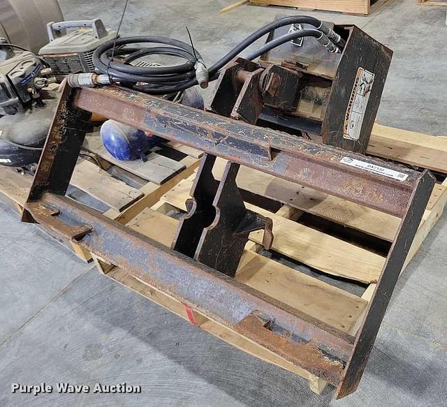 Image of Lowe 1650 Classic equipment image 4