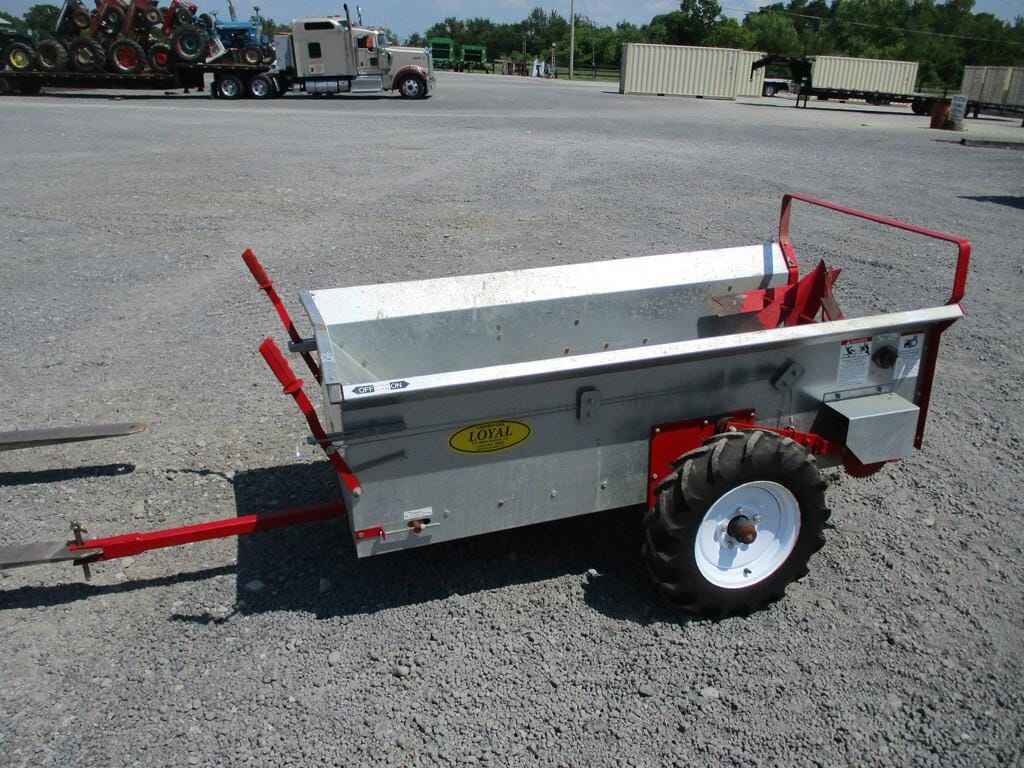 Main image Loyal MS23