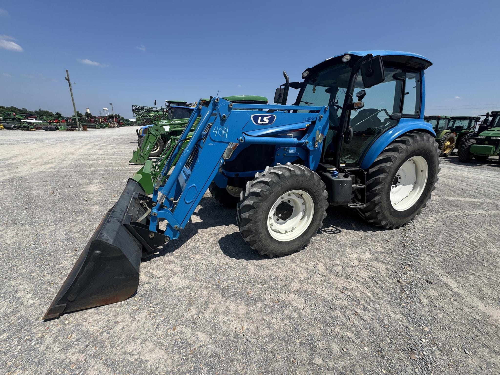 LS XP8101 Equipment Image0