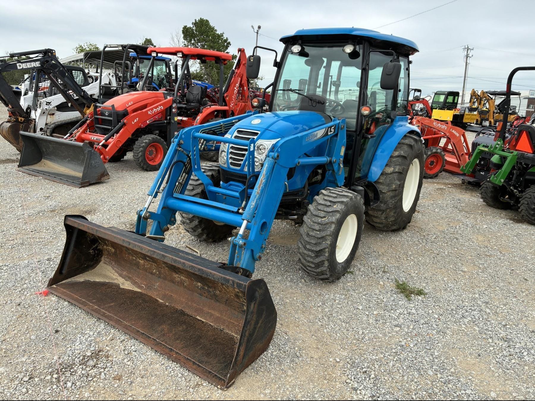 LS XR4150 Equipment Image0