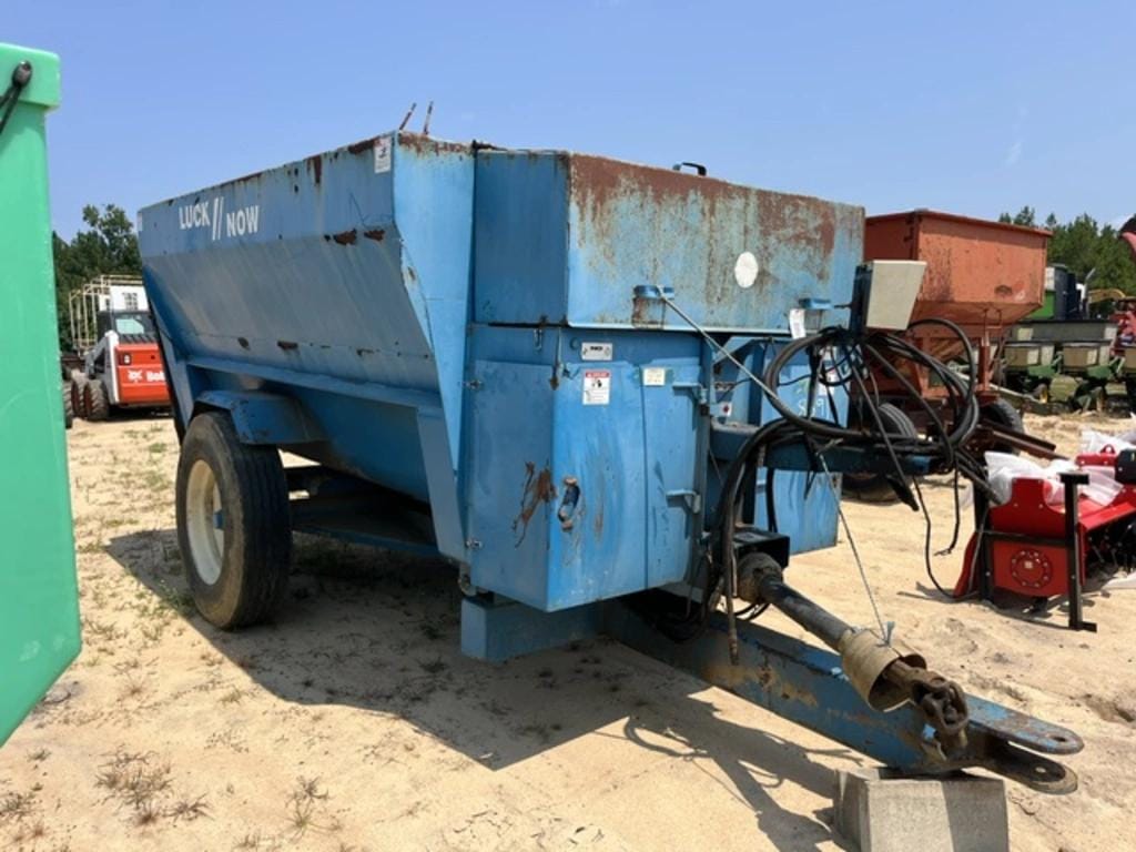 LuckNow 220 Equipment Image0