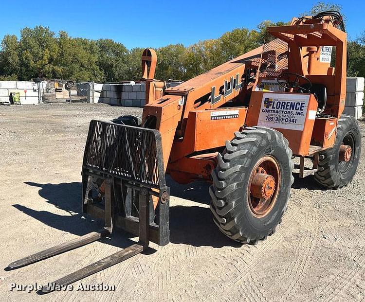 Lull 644 Equipment Image0