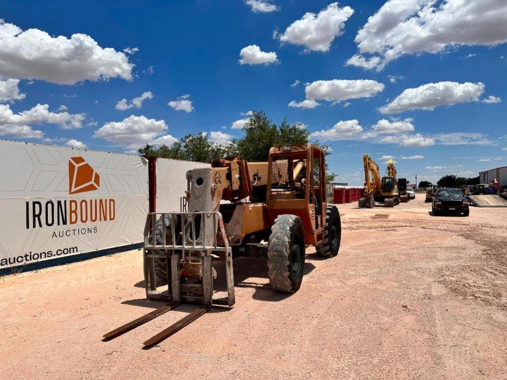 Main image Lull 644B-42