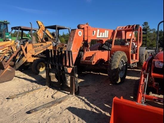 Lull 644E-42 Equipment Image0