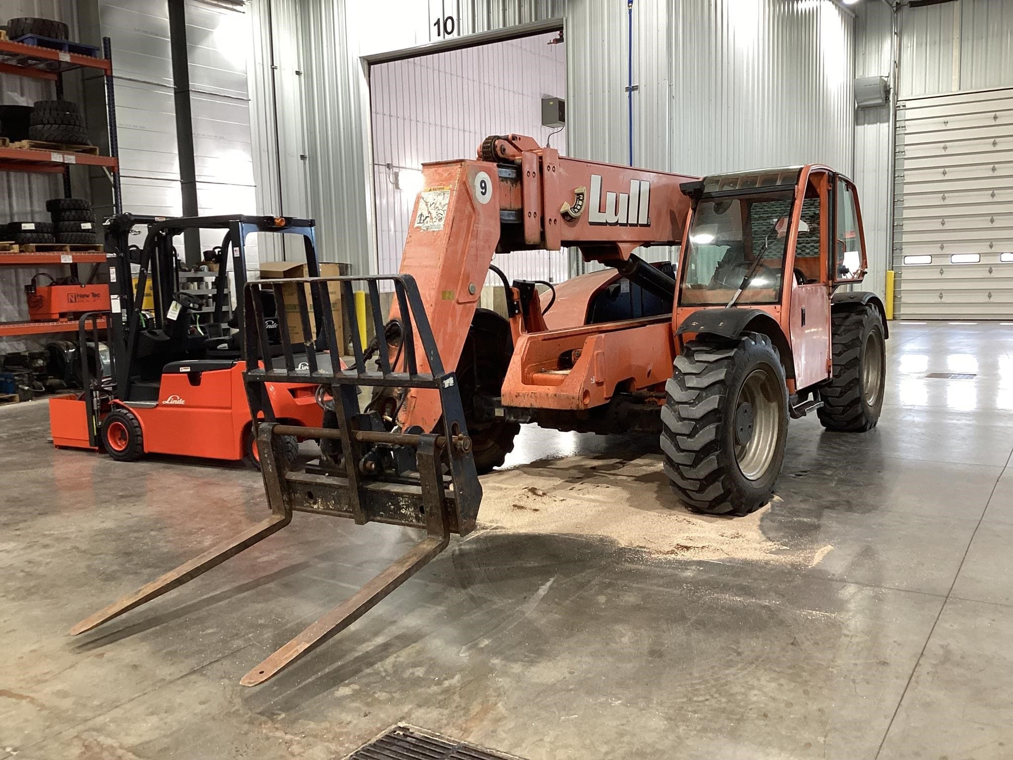 2005 Lull 944E-42 Equipment Image0