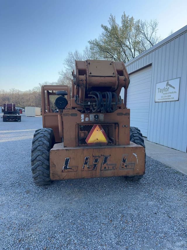 Image of Lull 1044C-54 equipment image 3