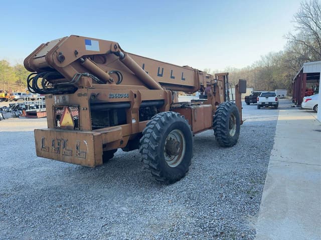 Image of Lull 1044C-54 equipment image 4