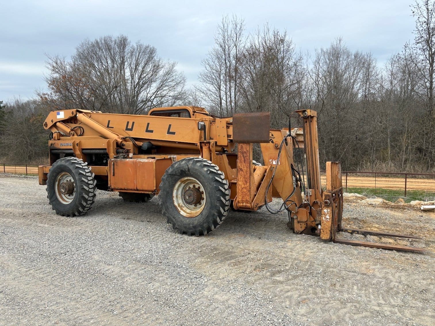 Lull 1044C-54 Equipment Image0