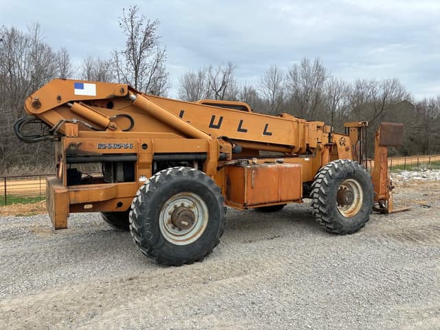 Image of Lull 1044C-54 equipment image 3