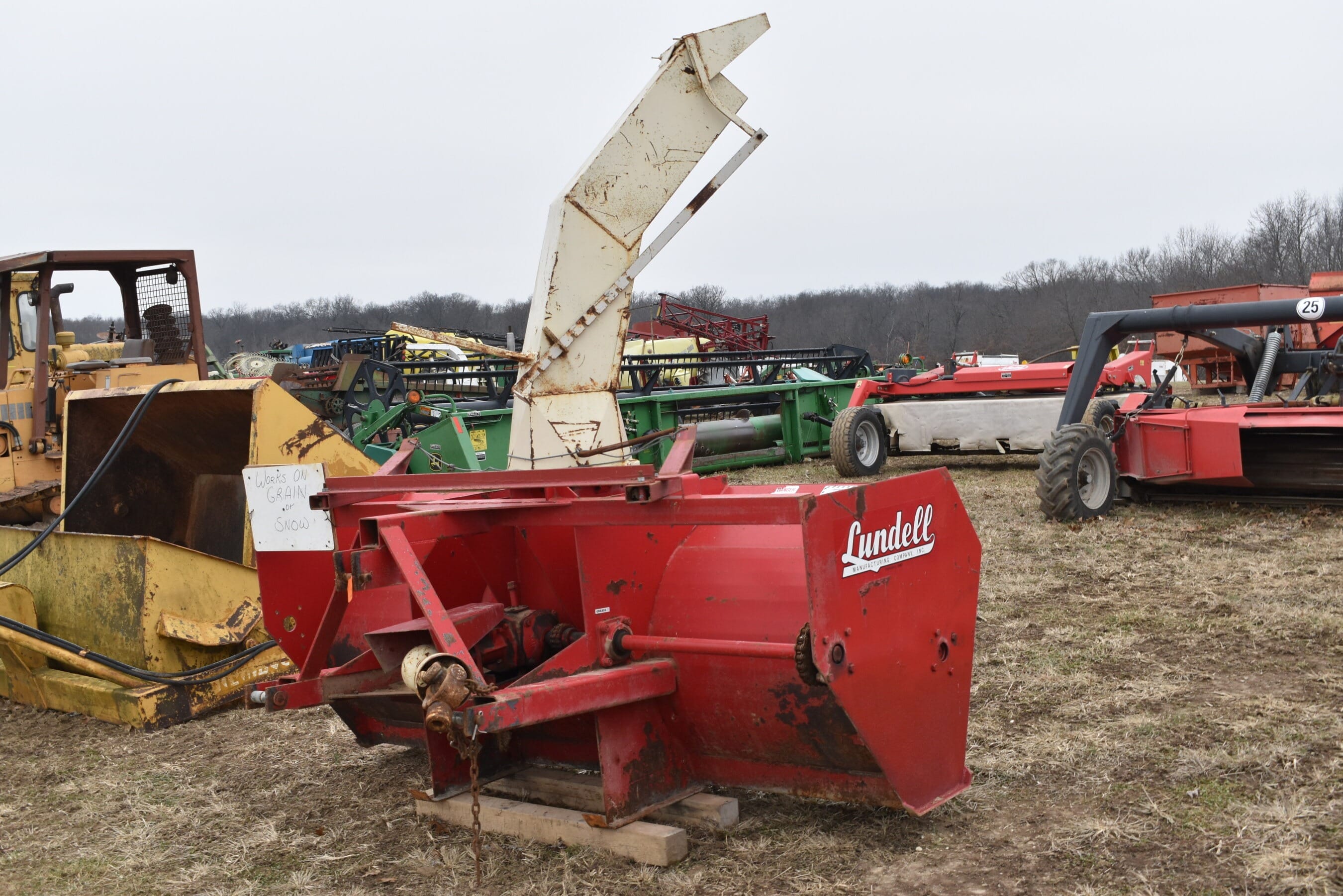 Lundell 3400 Equipment Image0