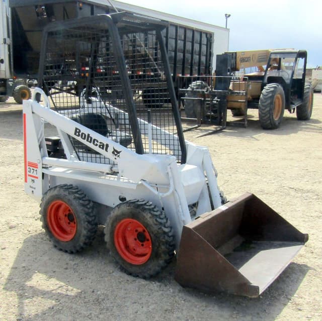 Image of Bobcat 371 equipment image 1