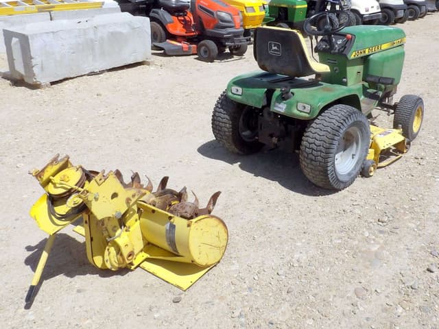 Image of John Deere 317 equipment image 3