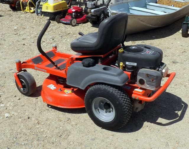 Image of Husqvarna RZ3016 equipment image 2