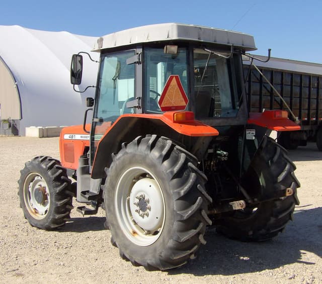 Image of Massey Ferguson 481 equipment image 4