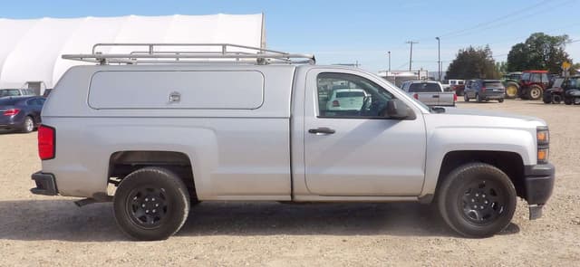 Image of Chevrolet 1500 equipment image 2
