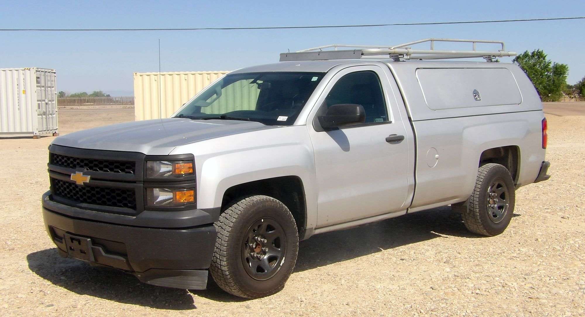 2015 Chevrolet 1500 Equipment Image0