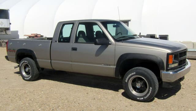 Image of Chevrolet 1500 equipment image 1