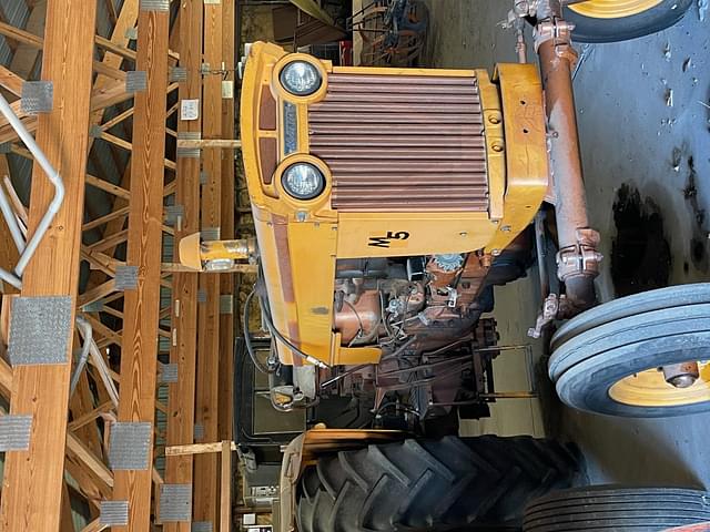 Image of Minneapolis-Moline M-5 equipment image 1