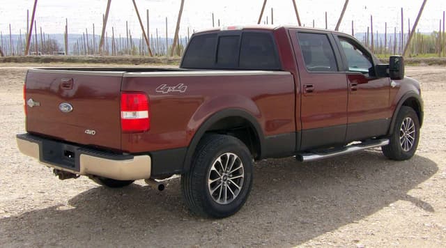 Image of Ford F-150 equipment image 3