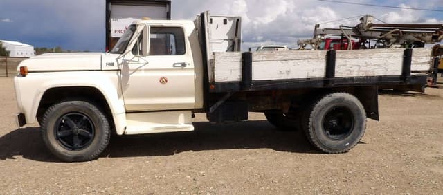 Image of Ford F-600 equipment image 1