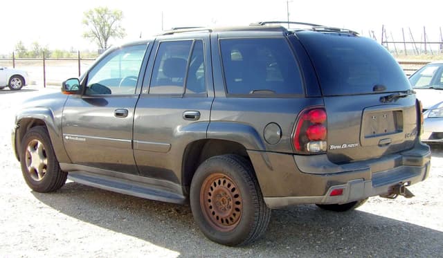 Image of Chevrolet Trail Blazer equipment image 4