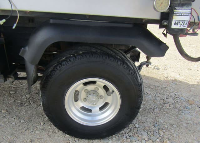 Image of Kubota RTV900 equipment image 4