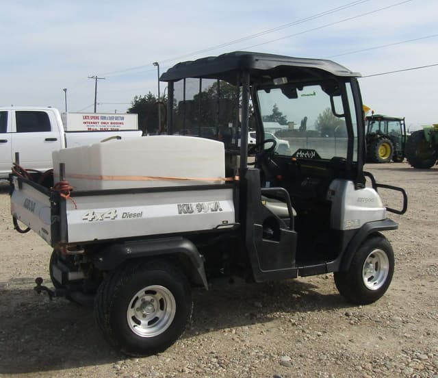 Image of Kubota RTV900 equipment image 2