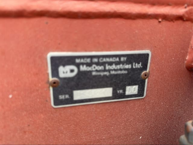 Image of MacDon 4000 equipment image 4